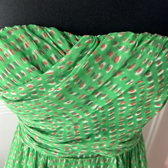 Broadway & Broome Green Strapless Dress - size 4 - Picture 6 of 9